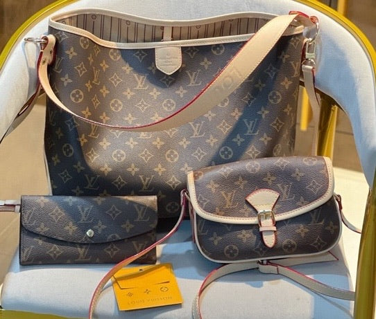 Queens purse 3 piece set
