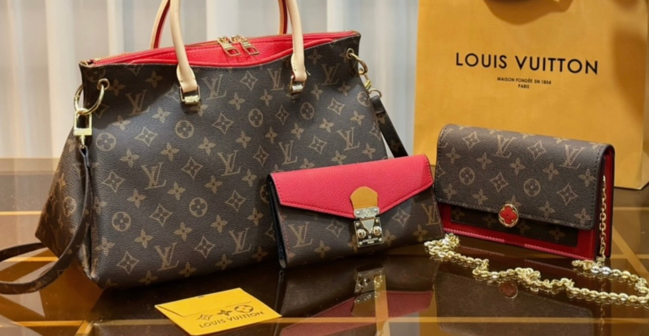 Queens purse 3 piece set